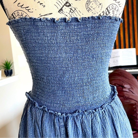 Mlle Gabrielle Denim Tube Midi-Dress Size Medium - Picture 4 of 8